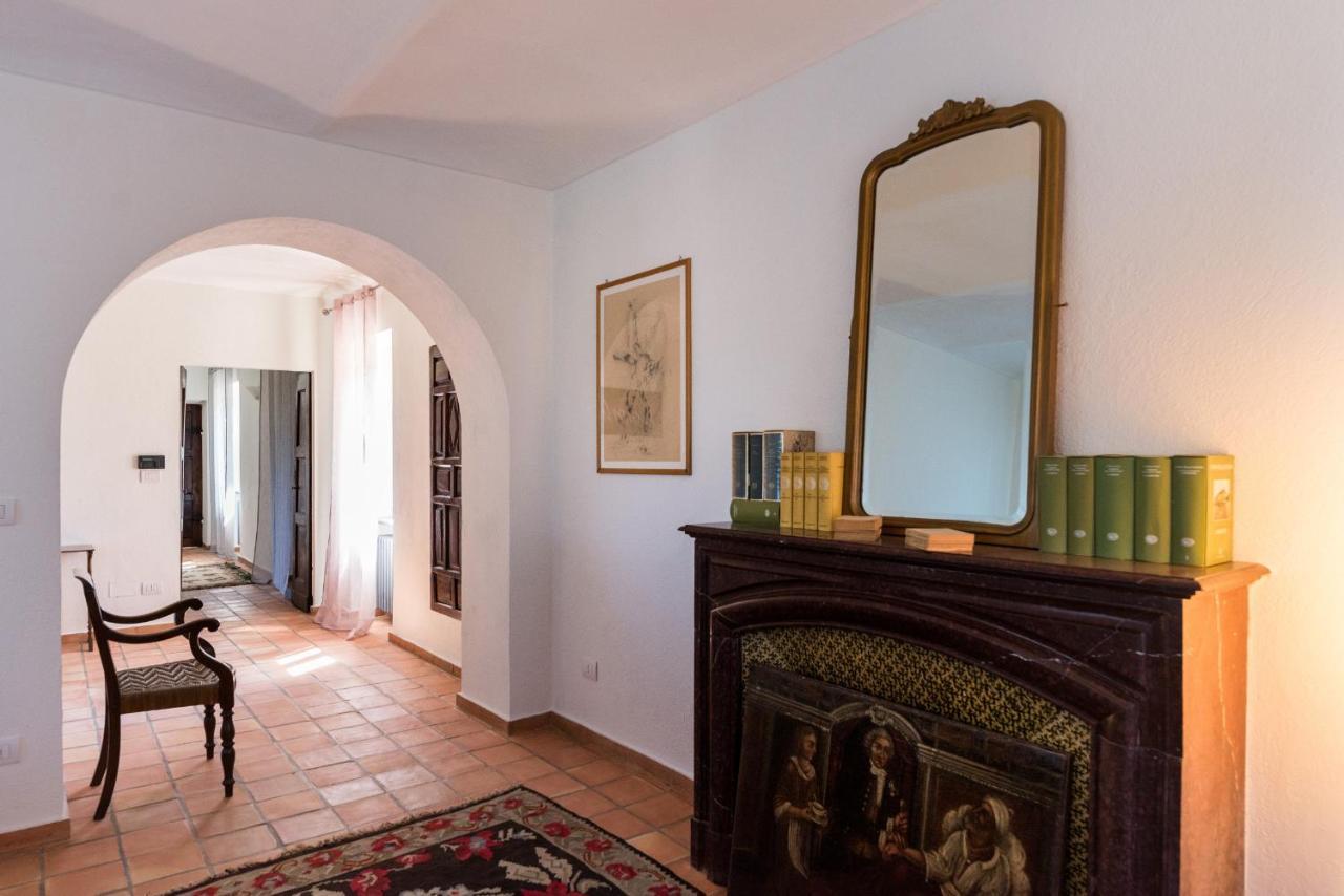 Casa Silvana Alba  Buitenkant foto