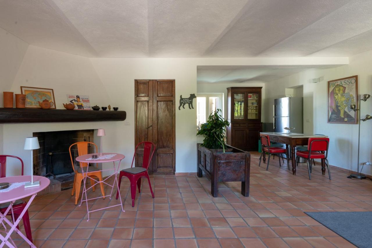 Casa Silvana Alba  Buitenkant foto