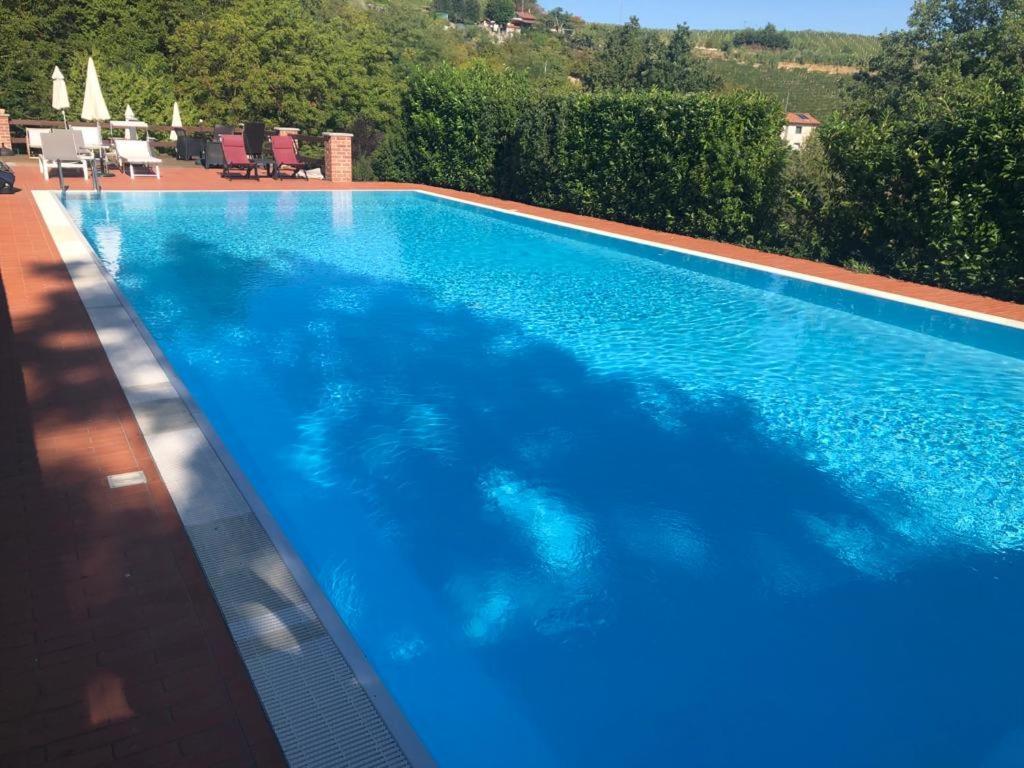 Casa Silvana Alba  Buitenkant foto